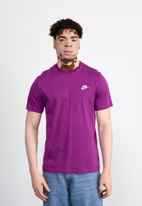 Nike Sportswear - CLUB TEE - T-Shirt basic - viotech Thumbnail-Bild 1