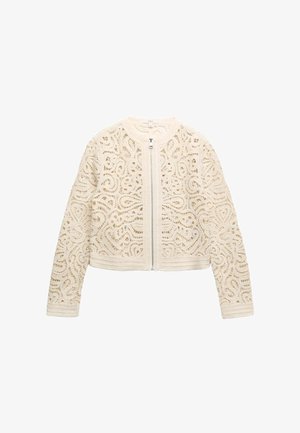Reißverschluss-Jacke aus cremefarbenem Spitzenstoff mit filigranen, wirbelnden Mustern und langen Ärmeln, ausgestattet mit rundem Ausschnitt sowie geripptem Bund und Bündchen.