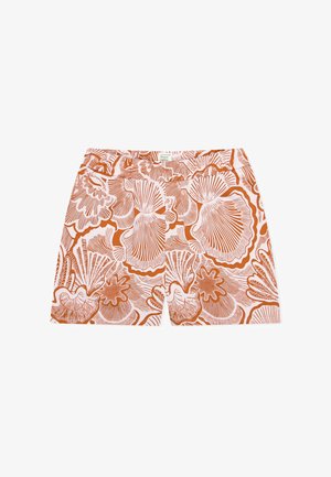 Witte shorts met een all-over oranje schelp- en zeelevenpatroon, voorzien van een elastische tailleband en een losse pasvorm.