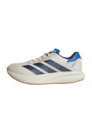 Chaussure de course Adidas Duramo Speed 2 blanche et bleue avec des rayures bleu marine, semelle Lightstrike et semelle extérieure couleur gomme sur fond blanc.