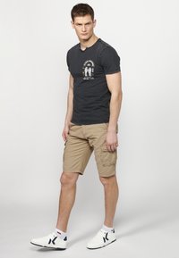 Koroshi SHORT SLEEVE - Triko s potiskem - black