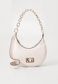 Hobo-tas van lichtroze leer met een textuur, voorzien van een gouden schouderband en zwarte accenten. Heeft opvallende gouden logo-hardware.