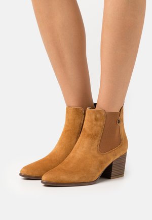 Esprit Ankle boots - cognac