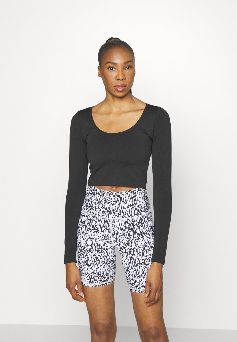 Athleta Long sleeved top black Zalando.ie