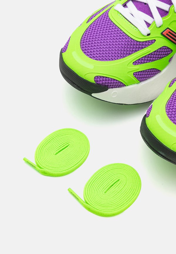 ADIZERO ARUKU - Trainers4