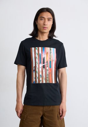 TEE - Print T-shirt - black