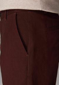 Next STRETCH - Hlače - dark burgundy