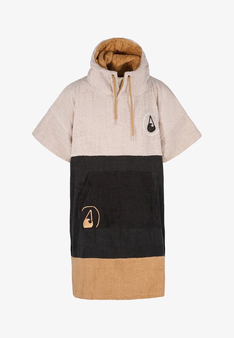 Huppuponcho valmistettu pehmeästä terrykankaasta, jossa on beigejä, mustia ja ruskeita osioita, etutasku ja logotiedot.