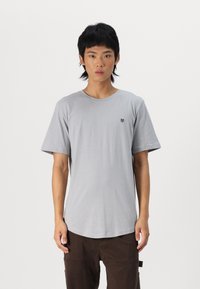 Jack & Jones JPRBLABRODY TEE 7 PACK - Basic póló - royal blue/black/beige/grey/dark red