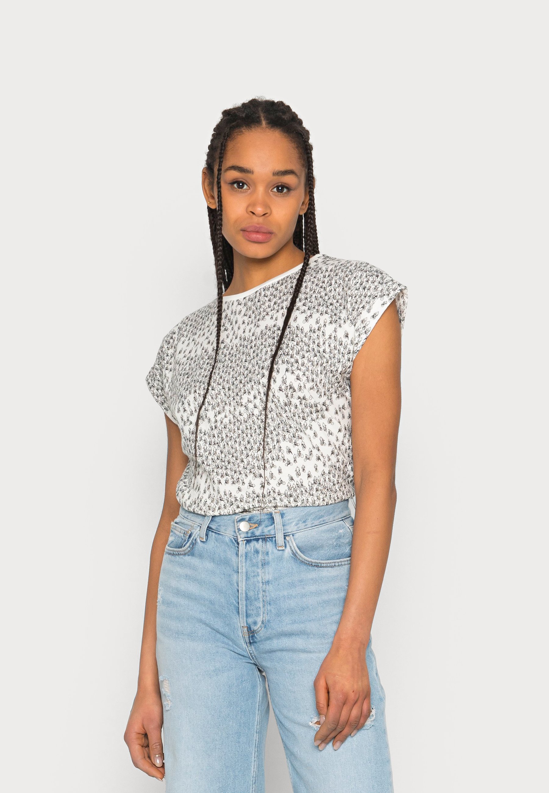 Dedicated online shop | Snelle verzending | Zalando