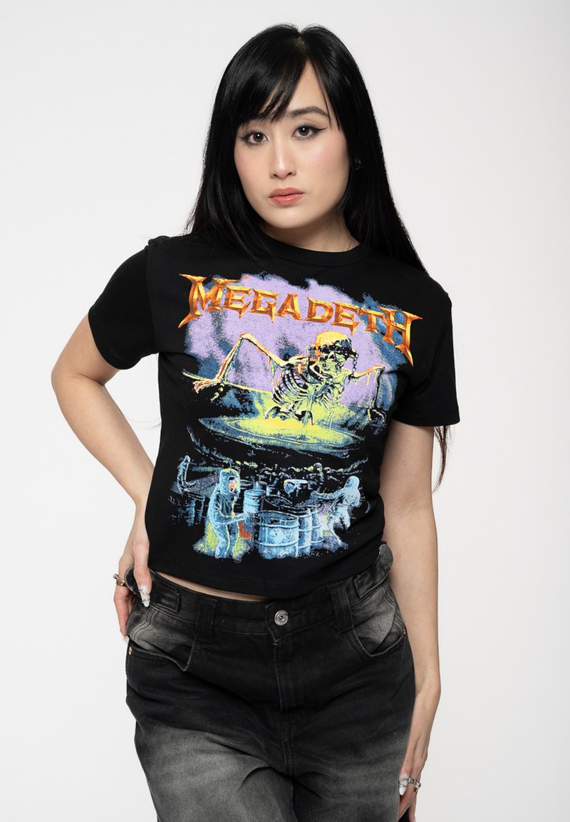 Black cropped t-shirt featuring a colorful Megadeth graphic print of skeletons and figures against a purple, blue, and green background.
