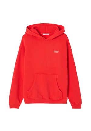 Sudadera de algodón roja con un bolsillo canguro, puños y dobladillo acanalados. Presenta un pequeño logo "AMERICAN VINTAGE" en el pecho. Textura suave.