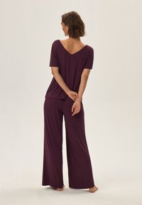 ESOTIQ JULIETTE bordowy