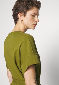 converse compensée asos