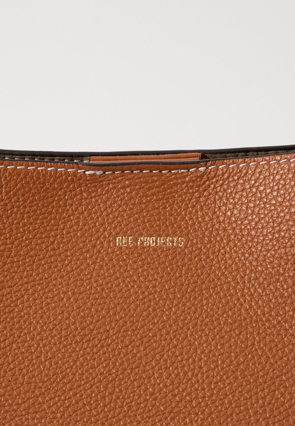 ANN TOTE MEDIUM - Handbag - caramel2