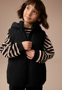Next REGULAR FIT - TEXTURED HOODED - Väst - black