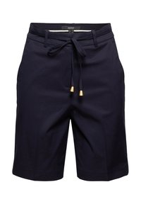 Pantalones cortos azul marino hechos de una tela ligera, con cintura ajustable con cordón, puntas en tono dorado en el cordón y un corte entallado.