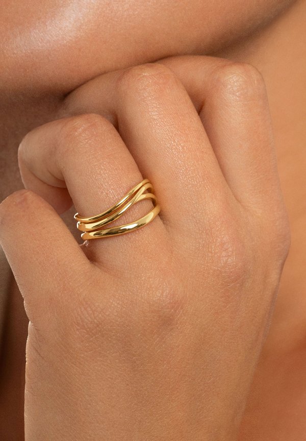 Waves - Ring