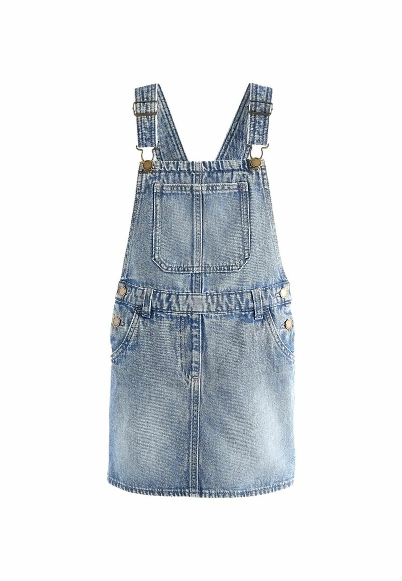 Vestido de mezclilla en azul claro. Cuenta con tirantes ajustables, bolsillo frontal y dos botones laterales. Dobladillo recto y un ligero desgastado.