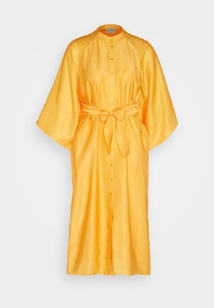 Gestuz LUELLA DRESS - Haljina-majica - kumquat