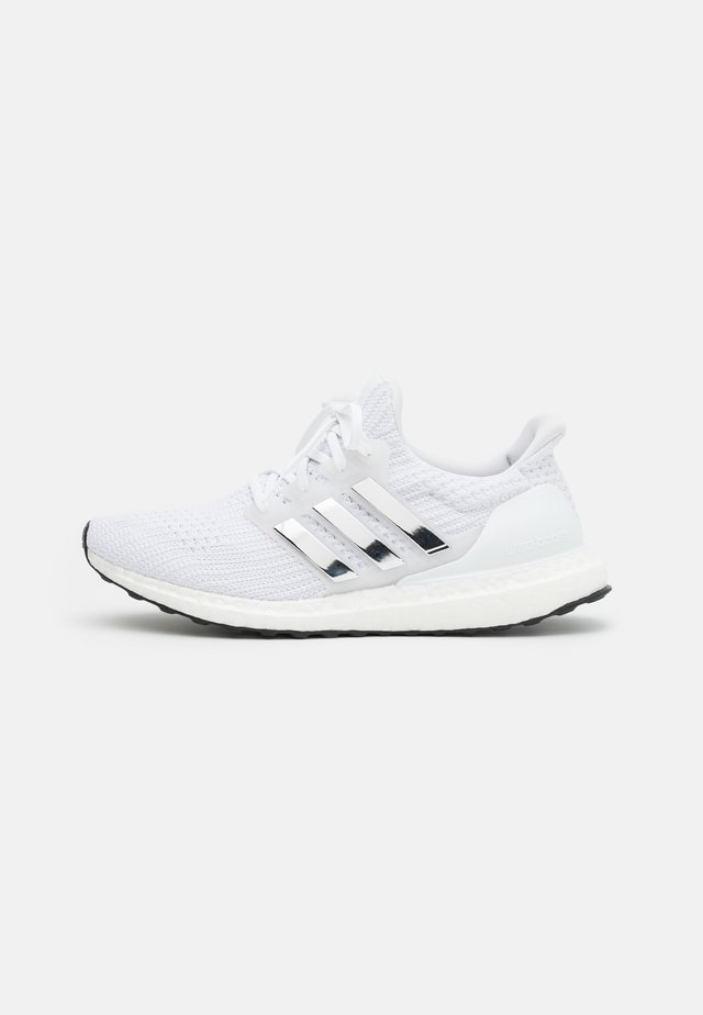 ULTRABOOST 4.0 DNA UNISEX - Sneaker low - footwear white/silver metallic/core black