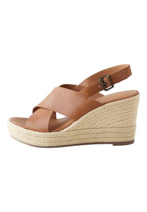 Alpargatas - tan brown