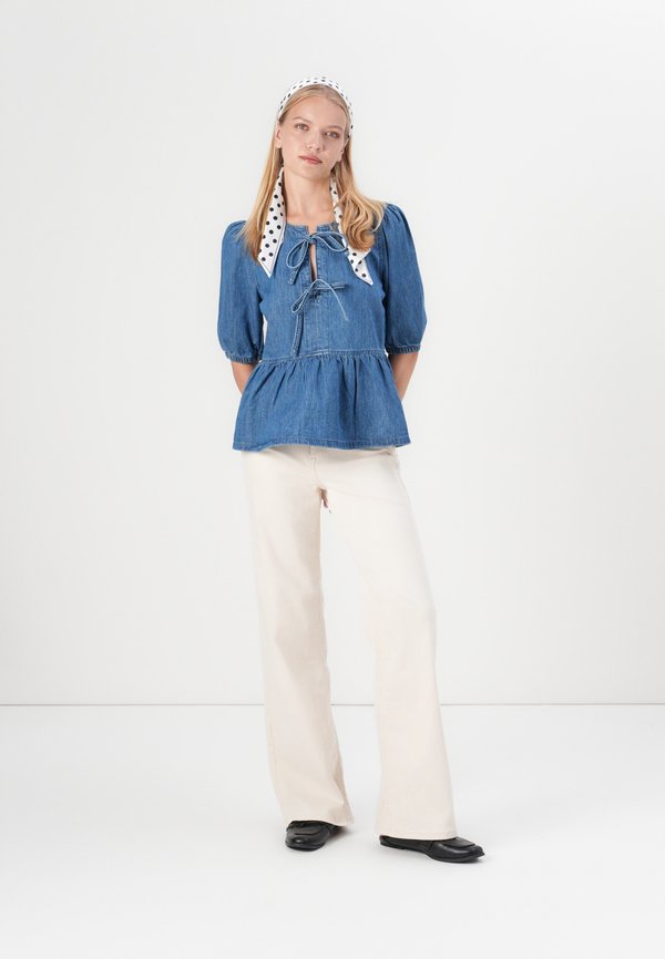 ONLCLARA PUFF BOW - Blouse4