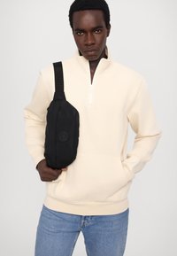 EA7 Emporio Armani FELPA UNISEX - Sudadera - whitecap gray