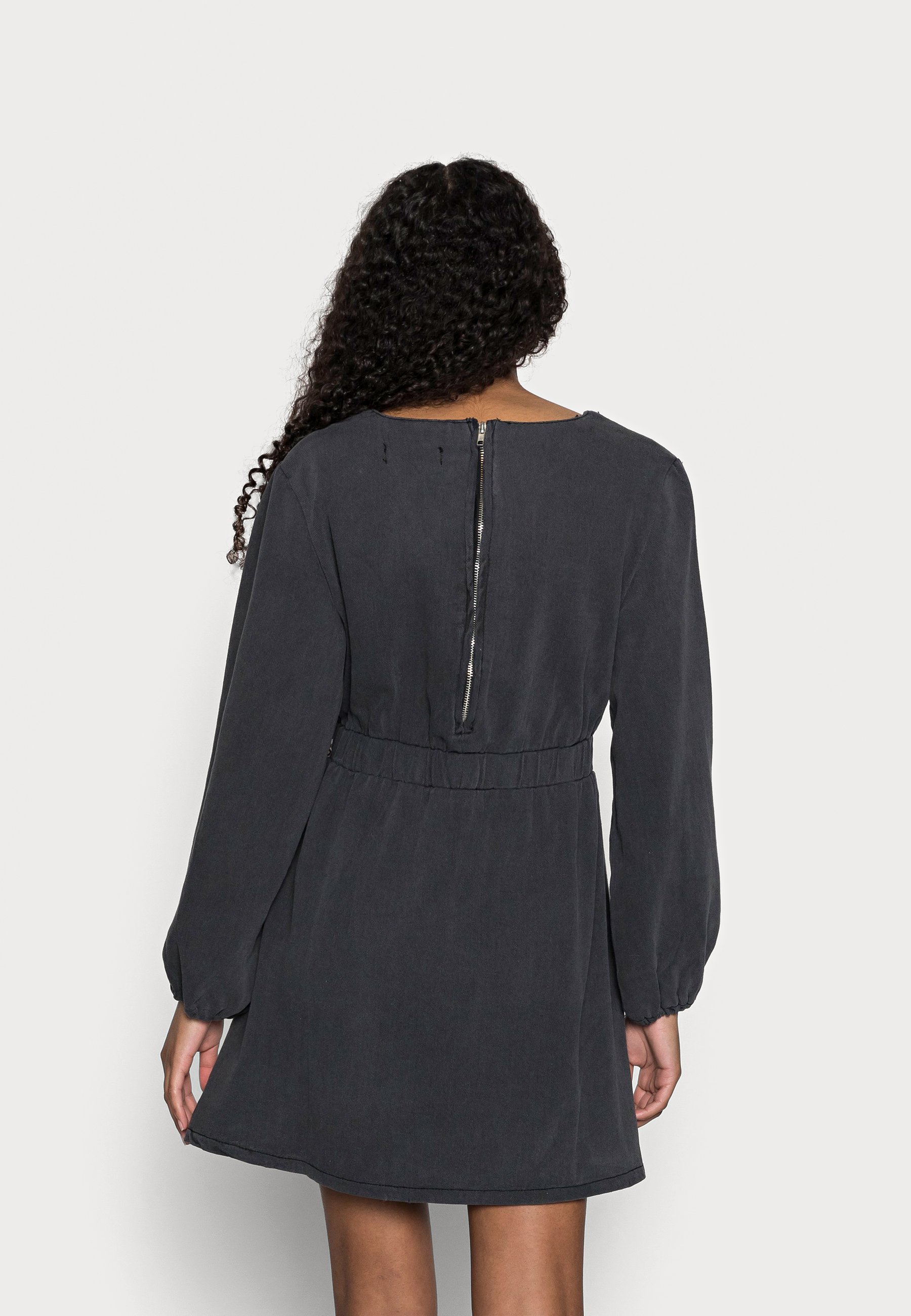 Missguided Petite BALLOON SLEEVE SKATER 