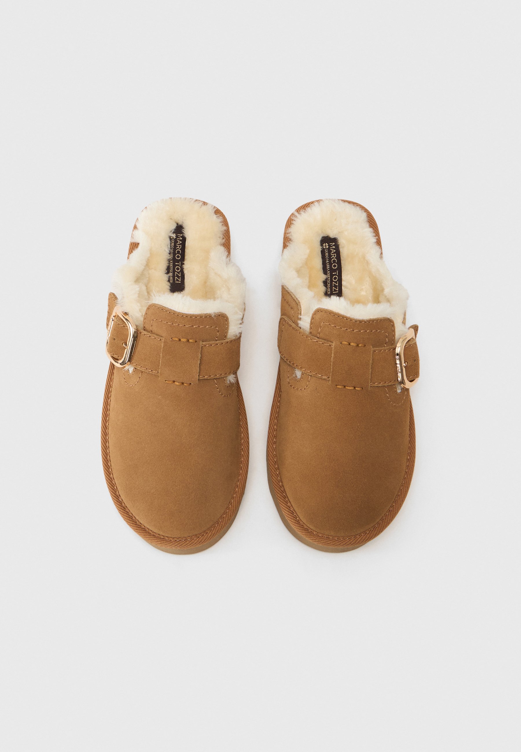 UGG FUNKETTE - Mules à talons - burnt cedar/marron foncé - ZALANDO.CH