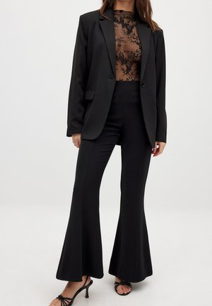 NA-KD, Nohavice - black