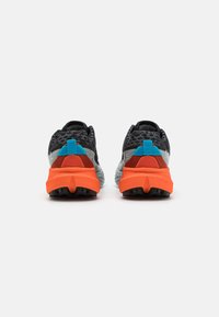 Merrell AGILITY PEAK 5 - Chaussures de running - black/tangerine
