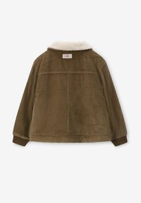 Veste en velours côtelé marron avec un col en fourrure blanche pelucheuse, texture ribbed et poignets ajustés. Comprend une étiquette avec trois icônes colorées au dos.