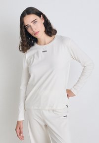 BOSS Pyjamasöverdel - open white