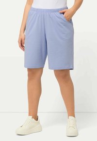 Ulla Popken BERMUDA  - Šortky - sky blue