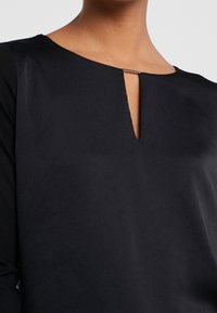 HUGO Bluse - black