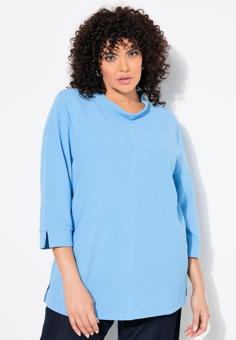 Ulla Popken CROSS 3/4 SLEEVE TURTLENECK - Strickpullover - skyline blue