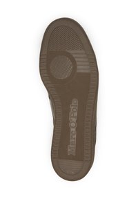 Schuhsohle aus dunkelbraunem Gummi mit strukturierten Grifffmustern, einschließlich kreisförmiger und horizontaler Linien, mit "Marc O'Polo"-Markierung.