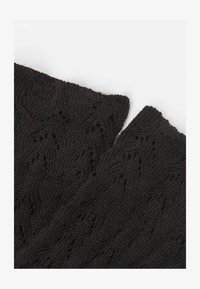 Non selezionato, black