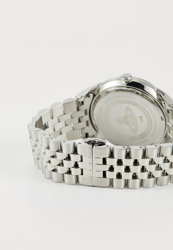 THE SEYMOUR - Watch3