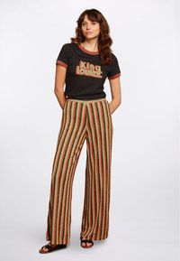 King Louie - SARA  - Trousers - black Thumbnail Image 1
