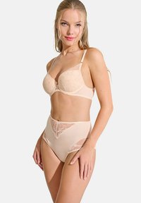 Lisca PRÉFORMÉ PATRICIA - Soutien-gorge à armatures - beige