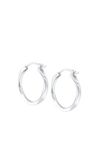 Orecchini a cerchio in argento con un design attorcigliato, caratterizzati da una superficie liscia e lucida e una chiusura sicura per una facile indossabilità.