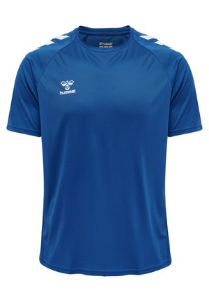 T-shirt bleu à manches courtes en tissu synthétique lisse, avec un col rond et des chevrons blancs sur les épaules. Logo Hummel affiché.