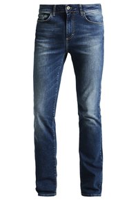 Jeans de denim en azul oscuro con un corte clásico de pierna recta. Presenta bolsillos delanteros, un cierre de botón único y detalles de desvanecimiento sutil en la tela.