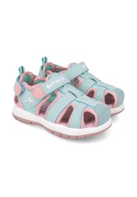 Sandalias infantiles en azul claro y rosa, con diseño de punta abierta, correas ajustables y suelas texturizadas para mayor agarre. Fabricadas con materiales sintéticos.