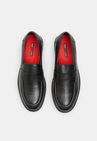 Bata Zapatos sin cordones - nero