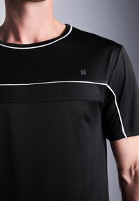 Pier One Sport T-shirt basic - black