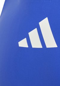 adidas Performance SOLID SMALL LOGO  - Plavky - semi lucid blue   white