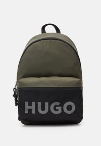 Sélectionné, dark beige